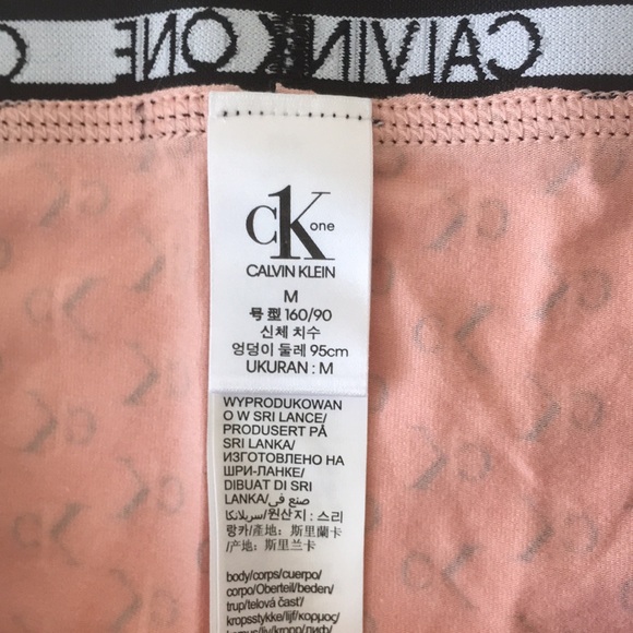 Calvin Klein CK One Bikini Brief Size Medium - Picture 11 of 15